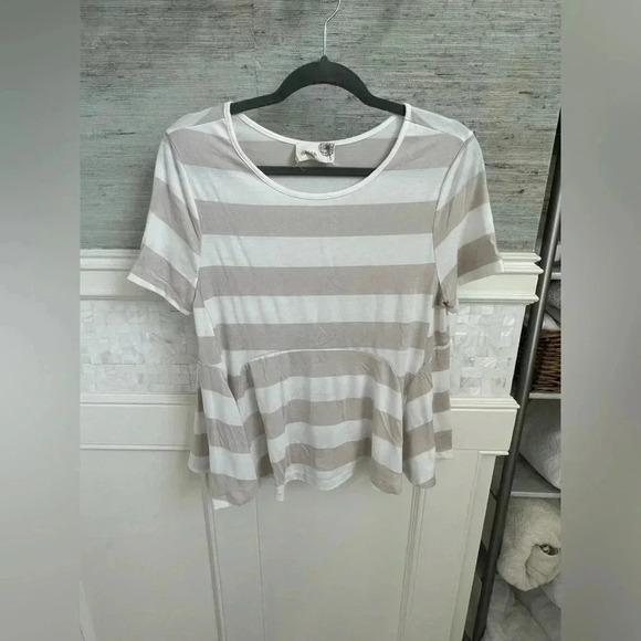 Anthropologie everleigh edgewise peplum tee beige white stripe small medium - Picture 2 of 10